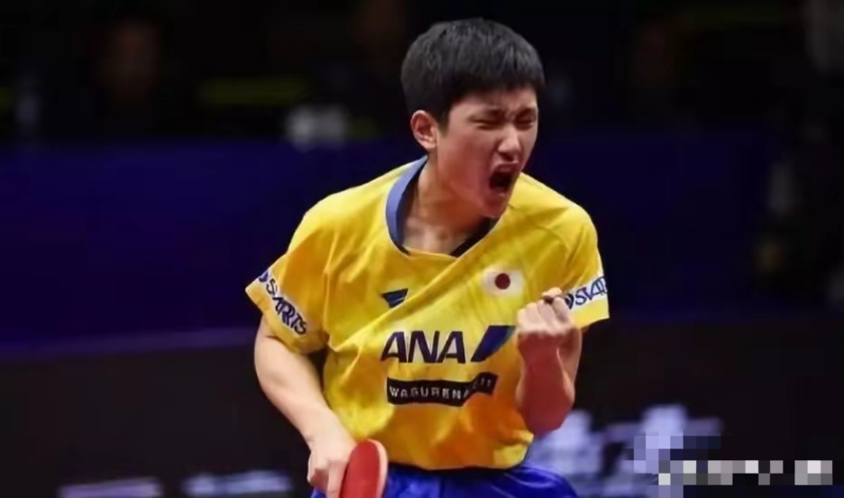 日本乒乓球队完胜英国乒乓球队，许昕关键制胜