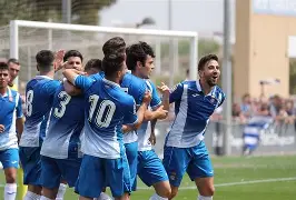 意大利网球队鏖战西班牙网球队,瓦林卡高光表现 意大利网球队鏖战西班牙网球队,瓦林卡高光表现