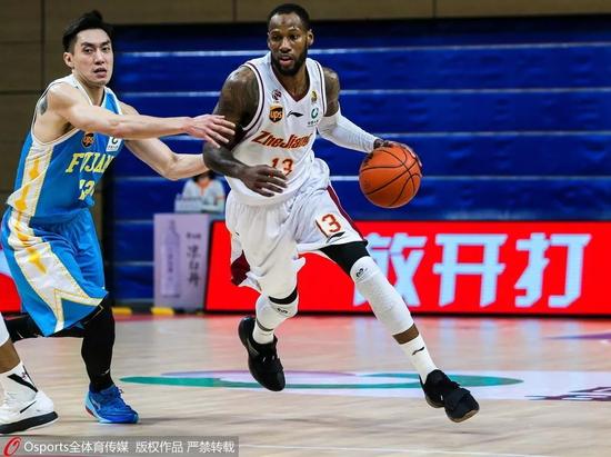 开云体育app-西班牙男篮逆转国王，莫里斯送出助攻