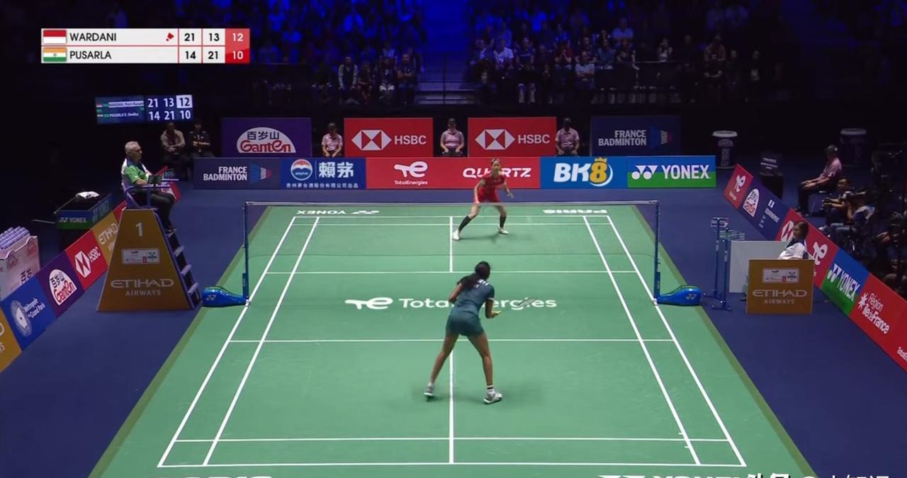 印尼羽毛球队完胜泰国羽毛球队，辛杜惊艳世界